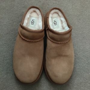 UGG suede classic slipper